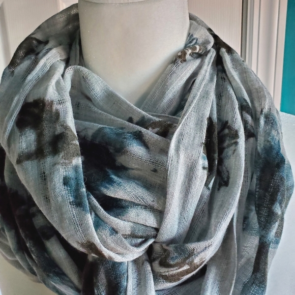 J. Jill Infinity Scarf - Picture 4 of 7